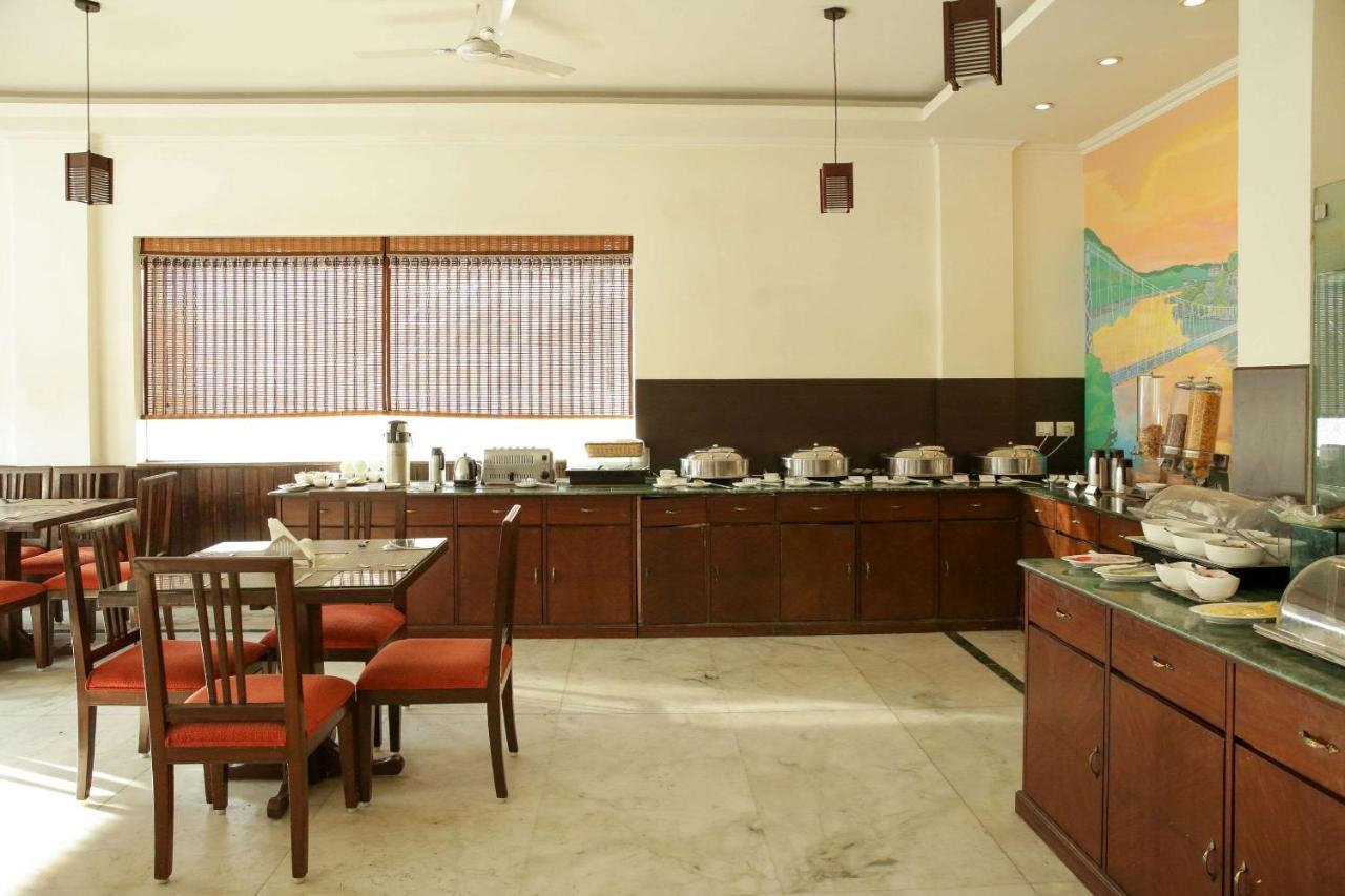 Hotel Dewa Retreat- A Himalayan Boutique Hotel Rishīkesh Exteriör bild
