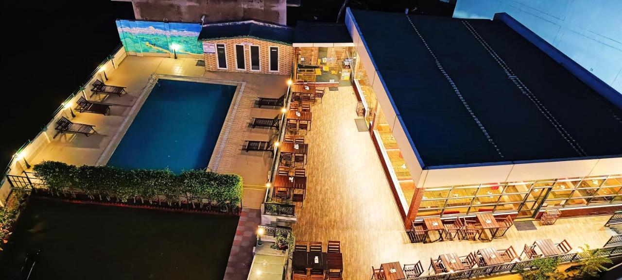 Hotel Dewa Retreat- A Himalayan Boutique Hotel Rishīkesh Exteriör bild